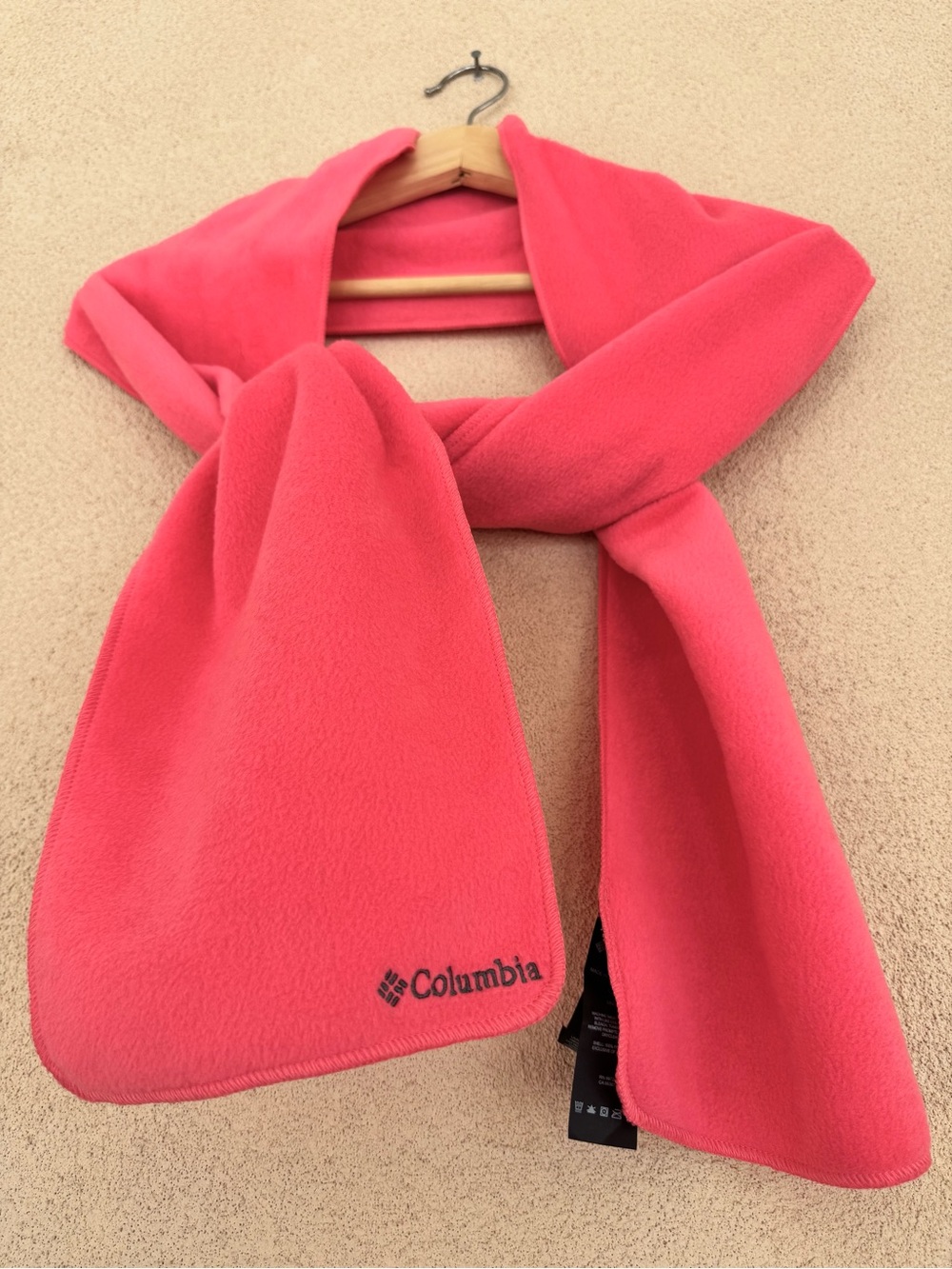 Columbia Fleece Winter Scarf in Bright Pink